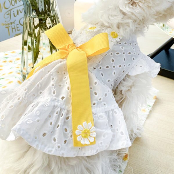 New Pet Dog Clothes Daisy Flower Skirt Hollow Bow Princess Dog Skirt - Image 3
