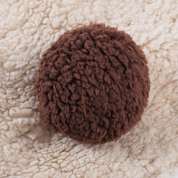 Pet autumn and winter clothes - Image 3