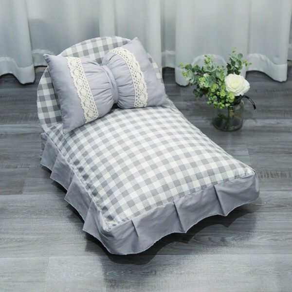 Removable and washable princess style pet bed - Image 6